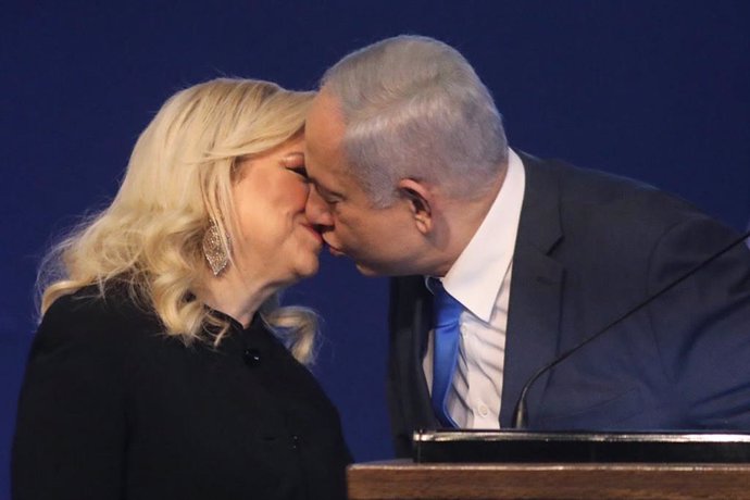 El primer ministro de Israel, Benjamin Netanyahu, y su esposa, Sara