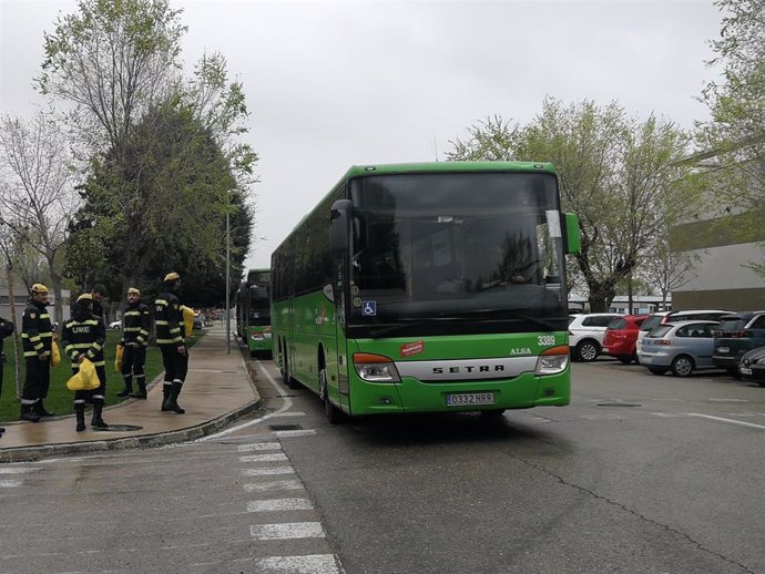 Autobús de Alsa puesto a disposición de la UME