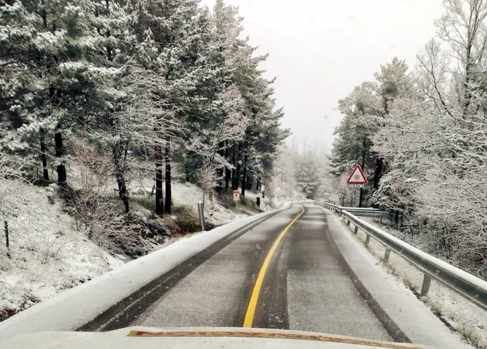 Carretera nevada en la Comunitat Valenciana