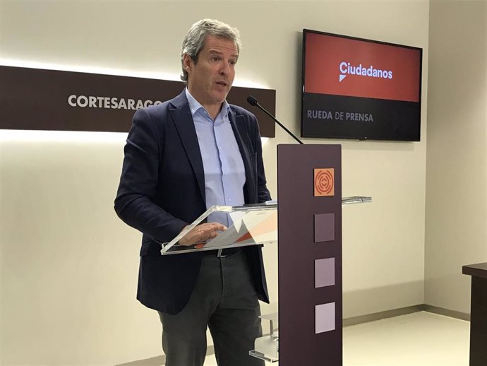 El portavoz parlamentario de Cs Aragón, Daniel Pérez Calvo.