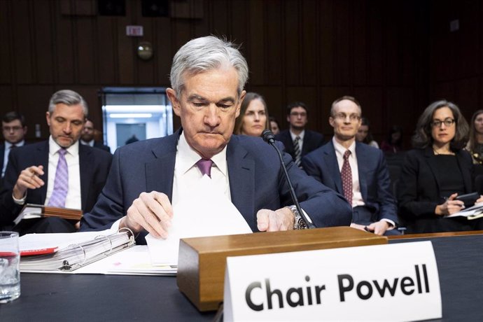 November 13, 2019 - Washington, DC, United States: Federal Reserve Chairman Jerome Powell preparing to speak at a hearing of the Joint Economic Committee. (Michael Brochstein/Contacto)