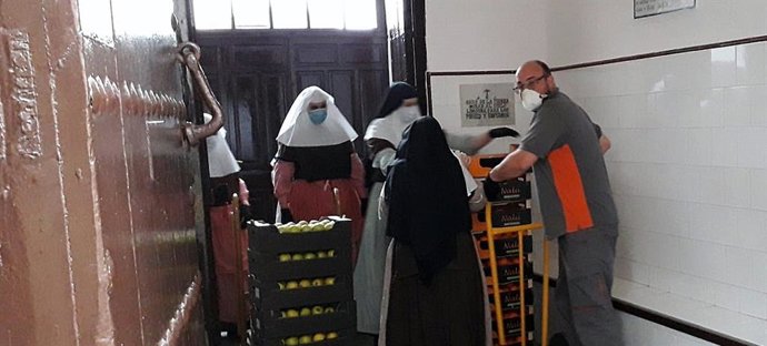 Donación de la empresa Martimar de fruta y verdura