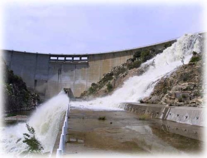 Arranca la campaña de riego con garantías en casi toda la cuenca del Duero y pen