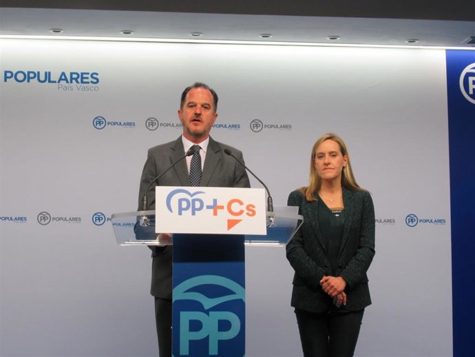Carlos Iturgaiz y Amaya Fernández (PP)