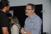 Barbero defiende su currículum como psicólogo y replica a Ayuso que la política "hay que enriquecerla"