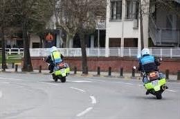 Dos agentes de la Policía Municipal.