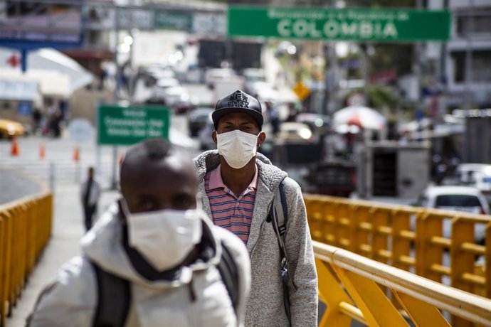 Puente internacional de Rumichaca, en la frontera entre Colombia y Ecuador