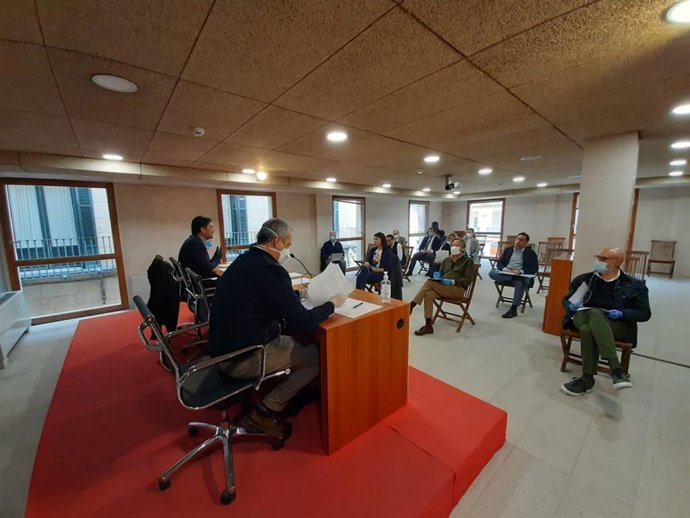 Reunión presencial entre CEV y Ayuntamiento de Alicante.