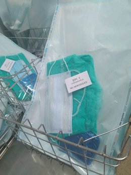 Imagen de uno de los equipos de protección individual en centros sanitarios criticados por CCOO.