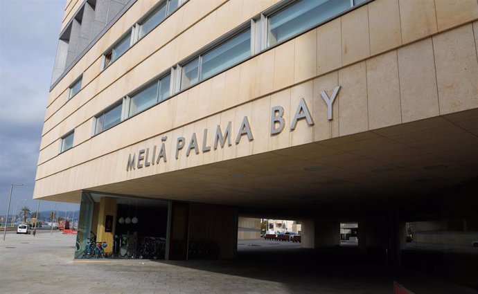 31 March 2020, Spain, Palma: A general view of the Hotel Melia Palma Bay which was converted into a hospital by the health authorities to receive up to 250 coronavirus infected patients. Photo: Clara Margais/dpa