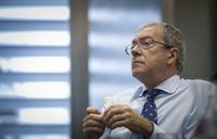 Andalucía baraja que el curso universitario acabe en septiembre para ciencias experimentales e ingenierías