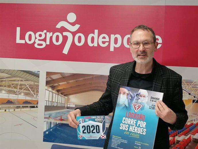 El concejal de Deportes, Rubén Antoñanzas, presenta la iniciativa 'Logroño corre por sus héroes'