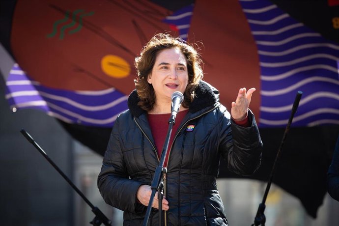 La alcaldesa de Barcelona, Ada Colau, inaugura la remodelación de la medianera de la Plaa de les Dones del 36, en Barcelona a 07 de marzo de 2020.