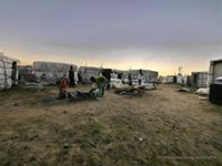 Maeztu pide una "coordinación urgente" para garantizar las necesidades básicas en los asentamientos en el confinamiento