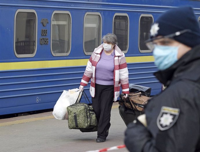 Coronavirus.- El Gobierno de Ucrania endurece las restricciones para frenar la p