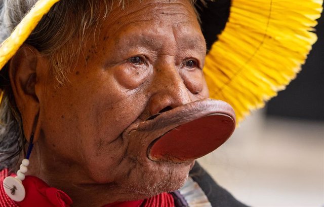El líder indígena de la Amazonía brasileña Raoni Metuktire