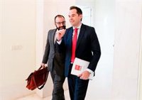 Los autónomos a los que la Comunidad pagará la cuota tendrán que acreditar un impacto del 30%