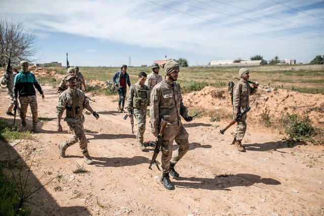 Fuerzas leales al gobierno de unidad de Libia, con sede en la capital, Trípoli