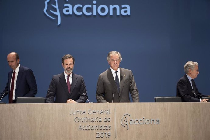 El presidente de Acciona, José Manuel Entrecanales, y su vicepresidente, Juan Ignacio Entrecanales