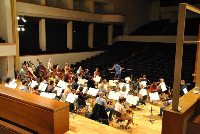 La Orquesta Ciudad de Granada, en imagen de archivo