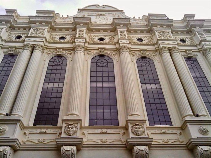 Facha del Teatro Central