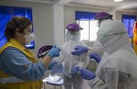 Andalucía registra 1.949 sanitarios con coronavirus, el 23% del total de infectados