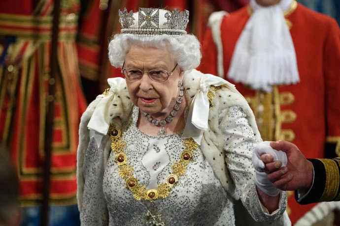 Reina Isabel II