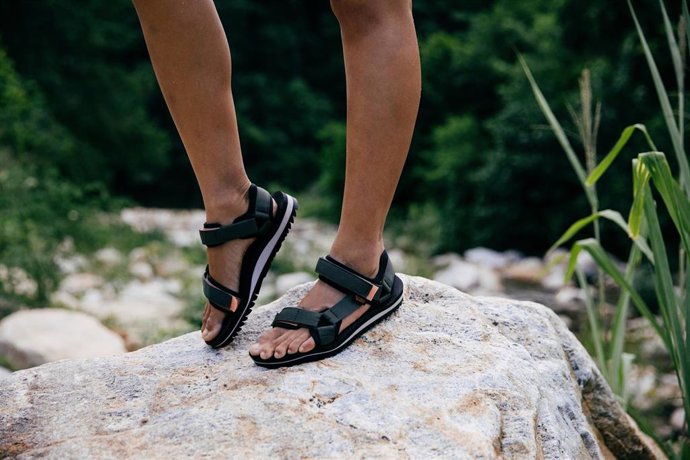 Teva presenta sus sandalias para trail para después de la cuarentena