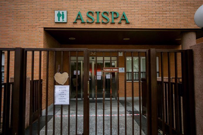 Entrada a la Residencia de Mayores Asispa - Las Azaleas, en Madrid