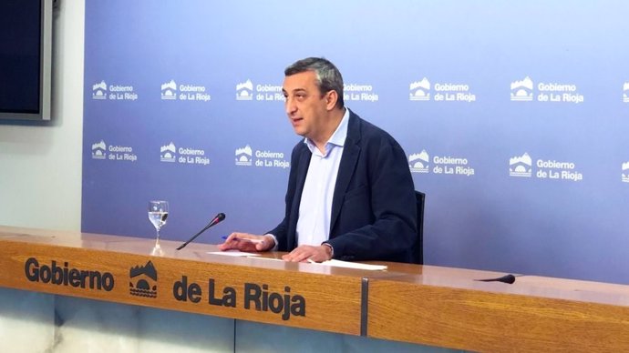 Rueda de prensa del portavoz del Gobierno de La Rioja, Chus del Río
