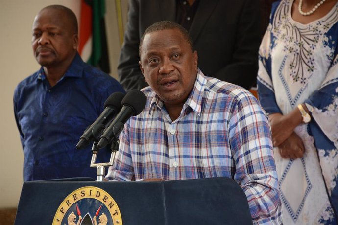 Coronavirus.- El presidente de Kenia prohíbe los desplazamientos de entrada y sa