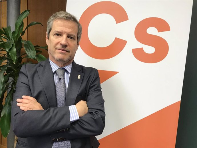El portavoz parlamentario de Cs Aragón, Daniel Pérez Calvo