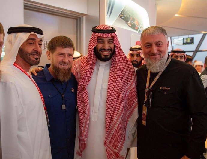El príncipe heredero de Arabia Saudí, Mohamed Bin Salman junto al presidente de Chechenia, Ramzan Kadyrov.