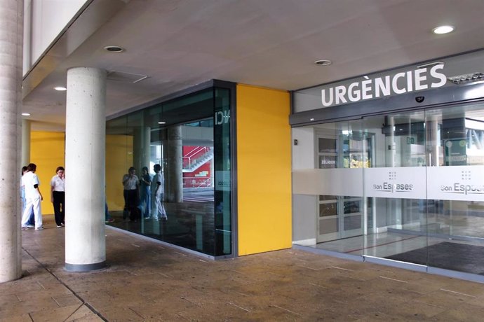 Entrada al servicio de Urgencias en el Hospital Son Espases