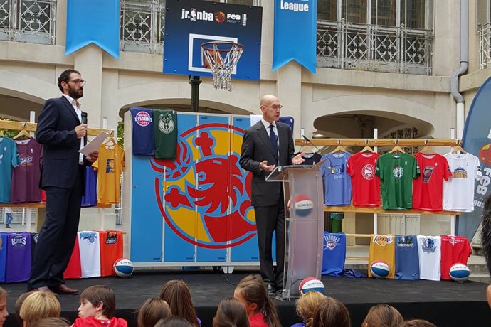 Baloncesto.- NBA y FEB lanzan el programa 'JRNBA Leagues FIT' para realizar ejer