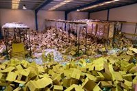 Europol trabaja para localizar en Portugal el destino del material sanitario robado en una nave en Santiago