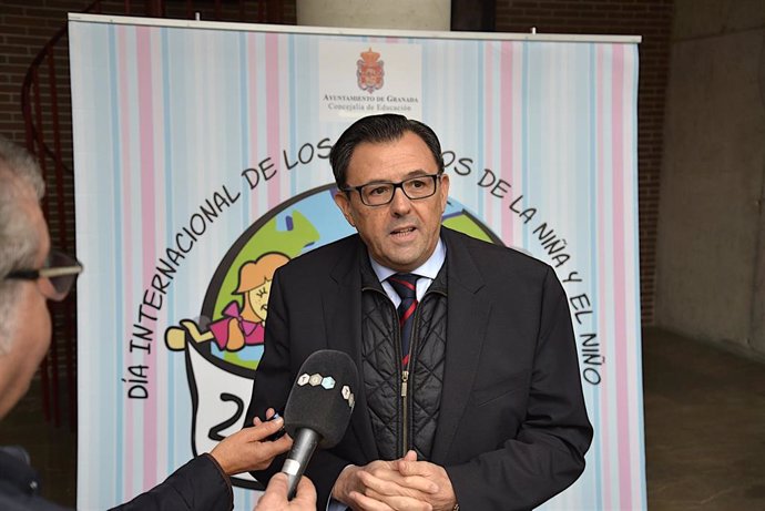 El concejal de Educación, Carlos Ruiz Cosano
