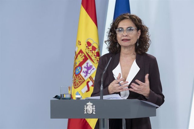 María Jesús Montero en rueda de prensa en La Moncloa
