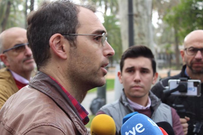 El coordinador general de IU Andalucía, Toni Valero, en una foto de archivo.