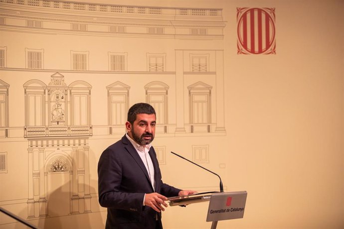 El conseller de Trabajo, Asuntos Sociales y Familias de la Generalitat, Chakir el Homrani. (archivo)