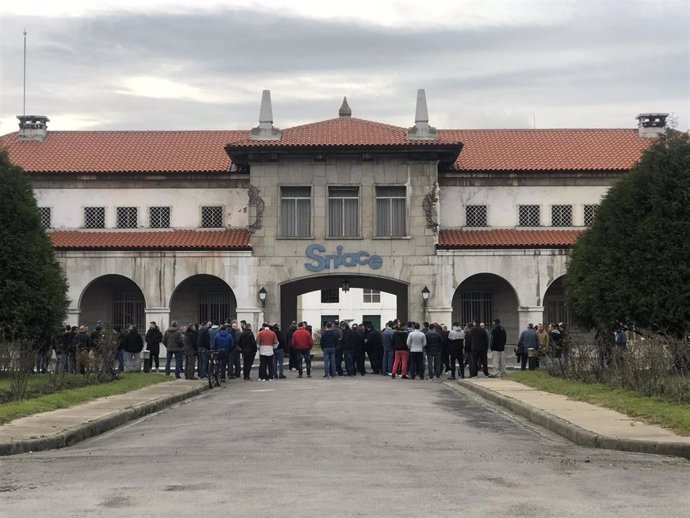 Concentración trabajadores de Sniace