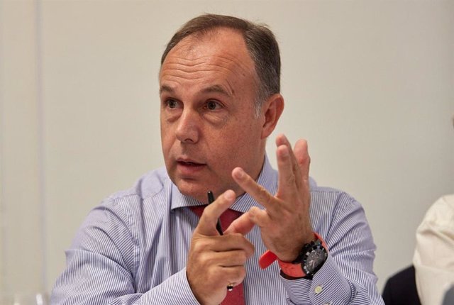 El presidente de Feneval, Juan Luis Barahona.