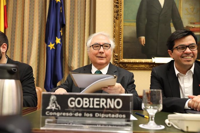 El ministro de Universidades, Manuel Castells, en febrero en su primera comparecencia en el Congreso.