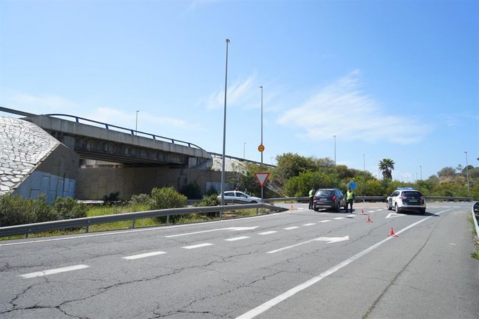 Control en acceso de Ayamonte (Huelva).