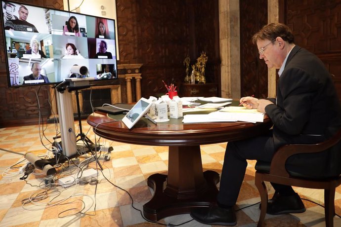 Puig es reuneix per videoconferncia amb els portaveus dels grups parlamentaris, així com amb Oltra, Barceló i Dalmau