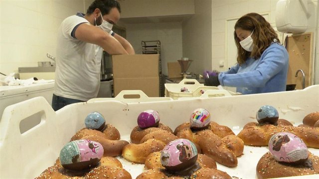 VÍDEO: Gremio de panaderos de València y Harinas Molí de Picó repartirán 5.000 monas de Pascua a los sanitarios