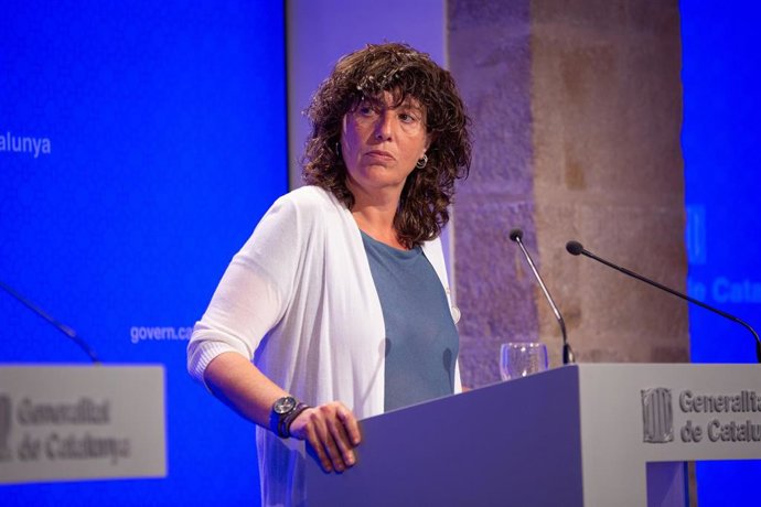 La consellera de Agricultura de la Generalitat, Teresa Jord, ofrece una rueda de prensa tras el consejo ejecutivo (ARCHIVO)