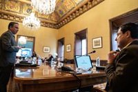 La Junta de Andalucía, tras aprobar la ayuda a autónomos: "Cubrimos los huecos que deja el Gobierno central"