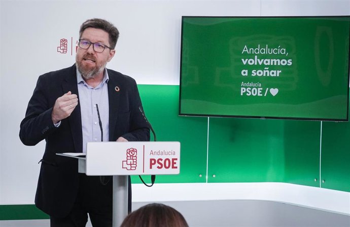 El portavoz adjunto del Grupo Socialista en el Parlamento andaluz, Rodrigo Sánchez Haro.