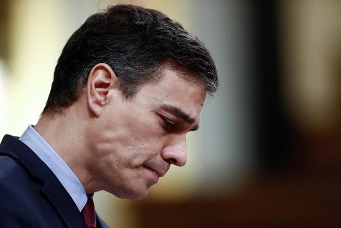 El presidente del Gobierno, Pedro Sánchez, durante su intervención en el pleno del Congreso celebrado este jueves para aprobar una nueva prórroga del estado de alarma